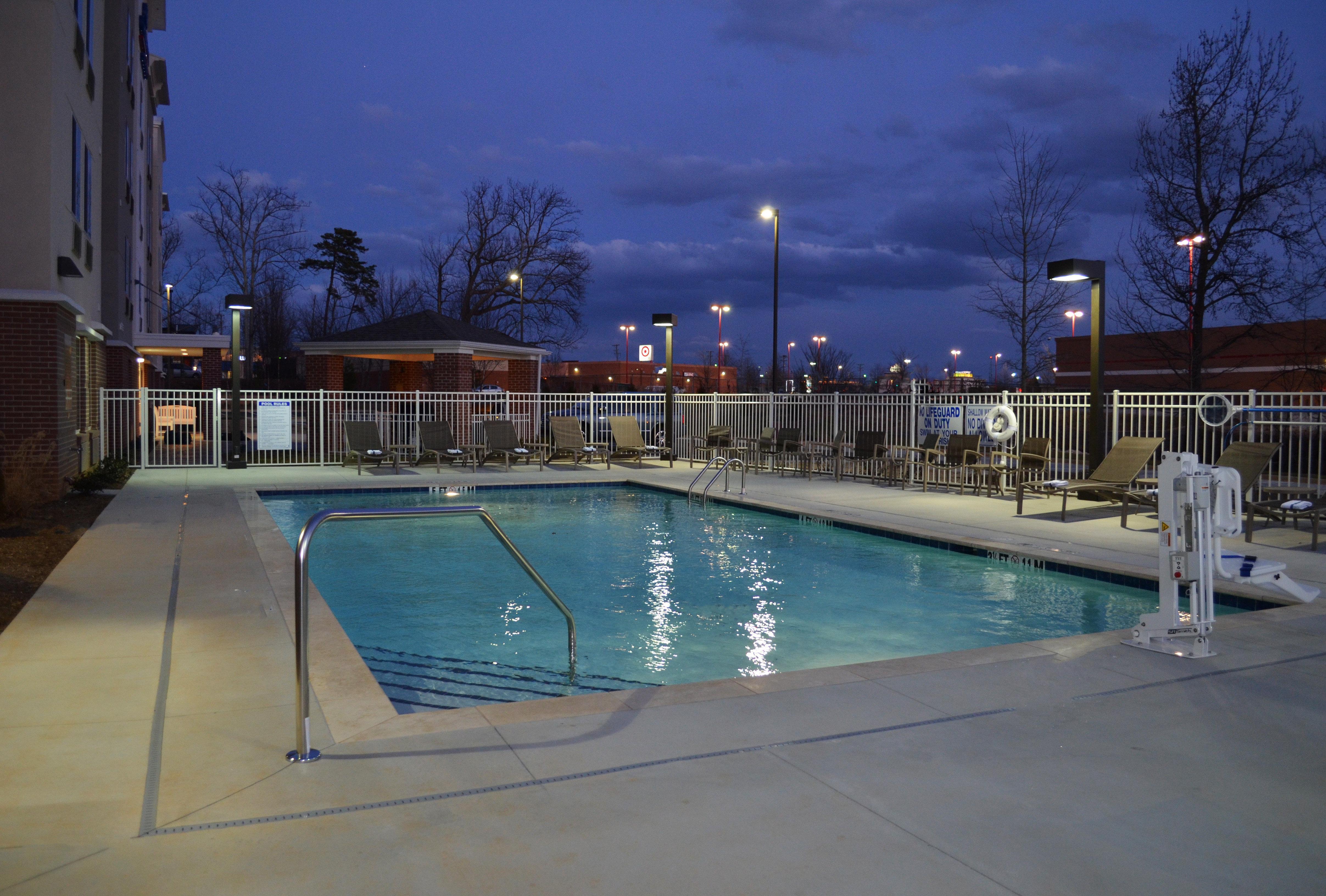 Candlewood Suites Greenville, An Ihg Hotel Zewnętrze zdjęcie